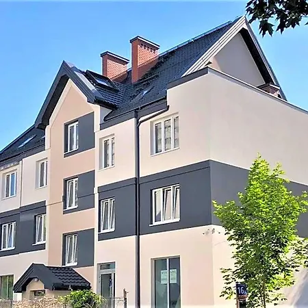 A&b Klaudyny Apartmanhotel 3*