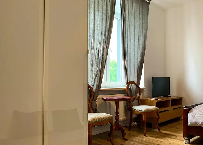 A&b Klaudyny Aparthotel 3*