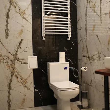 Aparthotel A&b Klaudyny 3*