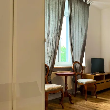 A&b Klaudyny Aparthotel 3*