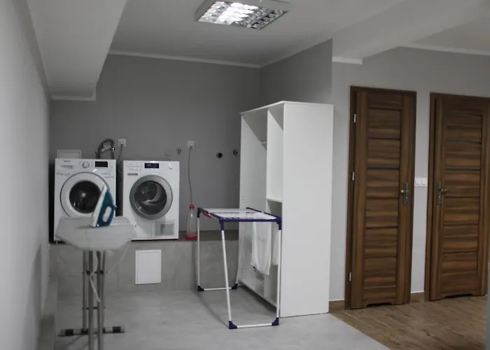 Ξενοδοχείο με διαμερίσματα A&b Klaudyny Βαρσοβία